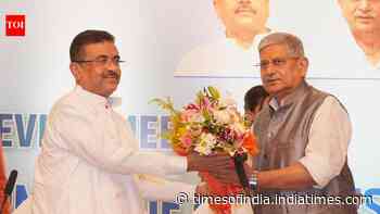 CM woos Reliance investment in meet with Ambanis