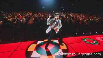 Seven Reasons Why You Should See Harry Styles Right Now