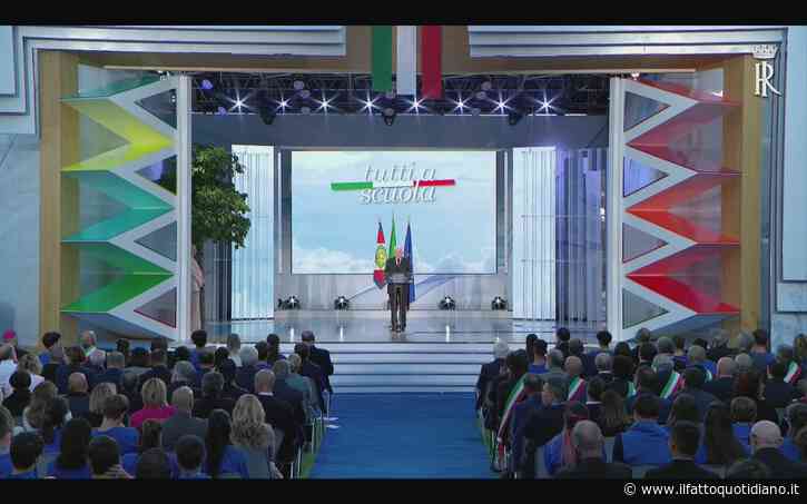 Mattarella: “La scuola è aperta a tutti, è la leva d’integrazione più importante per chi viene da altri Paesi”