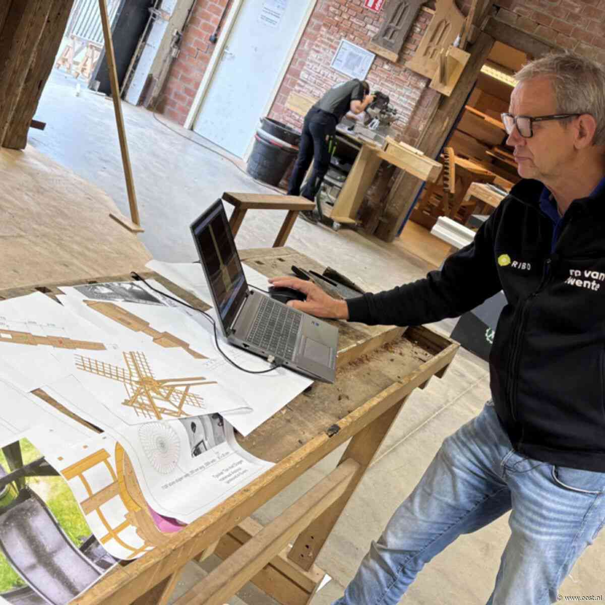 Studenten ROC van Twente bouwen Friese tjaskermolen voor Openluchtmuseum
