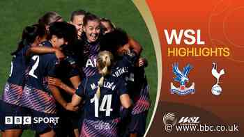Holdt scores hat-trick as Spurs thrash 10-player Palace
