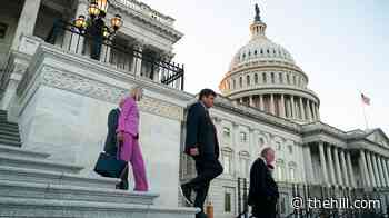 GOP leaders face challenge from lame-duck lawmakers in both parties