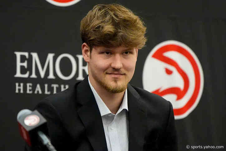 Hawks rookie Henri Veesaar has a torn ACL