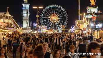 Unfall an Fahrgeschäft auf der Wiesn: Security-Mitarbeiter „eingequetscht“ – Rettungseinsatz läuft