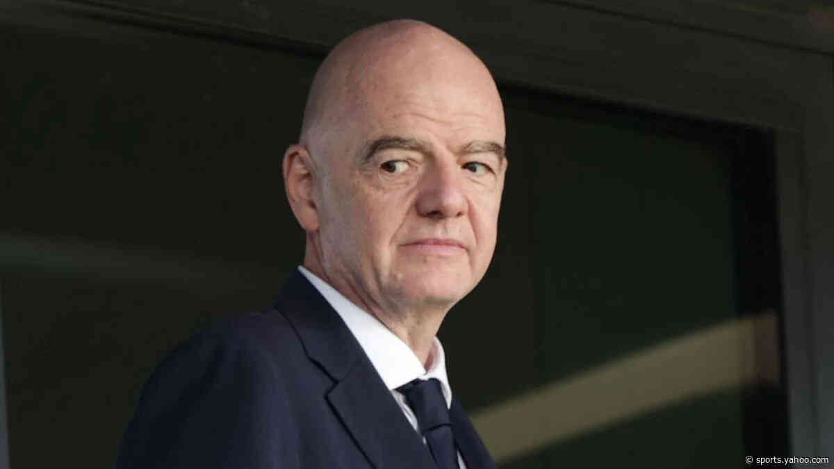 Infantino says he is open to talks over Fifa reform