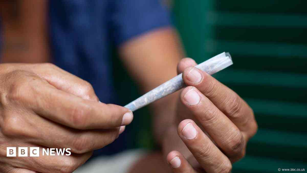 'Children as young as 12 smoking cannabis'