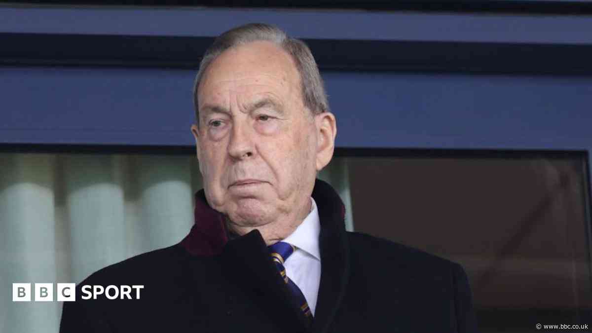 Wycherley asks for fans' patience over Shrewsbury takeover