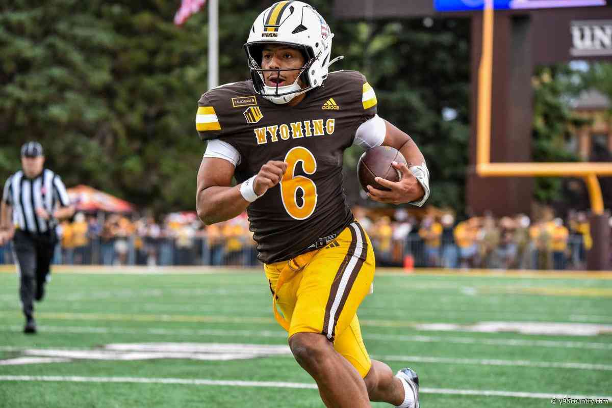 Wyoming OC on Tyler Hughes: 'He's the Guy ... No Doubt About It'