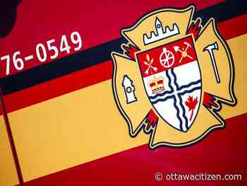 Ottawa firefighters revive man at scene of Lockhart Avenue apartment fire