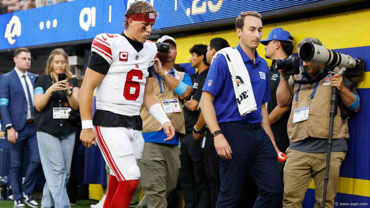 Giants QB Dart limps off field with knee injury, questionable to return