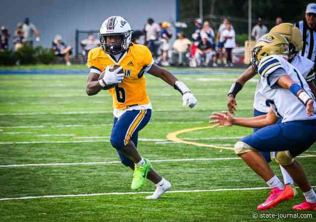 Franklin County’s football team wins district opener with Shelby County