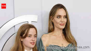 Brad-Angelina's daughter sells artwork at street fair