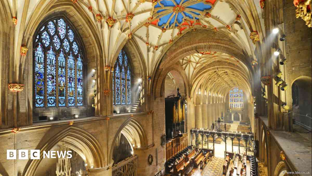 Bayeux Tapestry replica to go on display in abbey