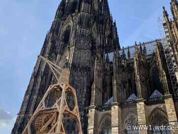 Kölner Dom: Historischer Kran ist zurück