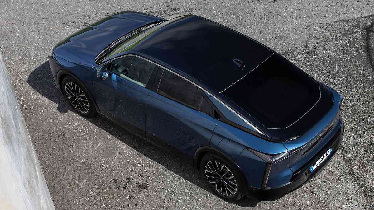Citroën-Luxusableger mit Stecker: DS N°8 Pallas - ich bin ein Franzose, entspann dich!