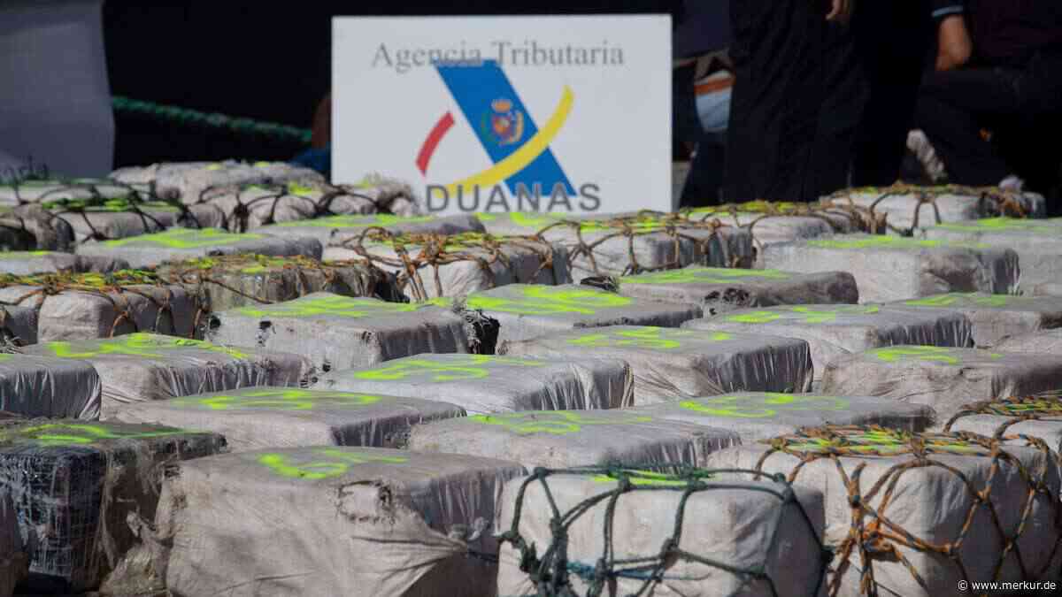 Segelboot mit 2,1 Tonnen Kokain vor Spanien gestoppt – Festnahmen bei Großrazzia auf See