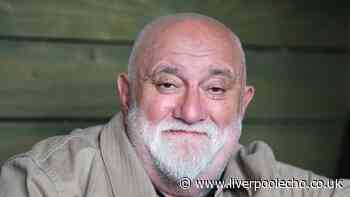 Alexei Sayle emotional as he goes back to Anfield: 'You won't get anyone like me again'