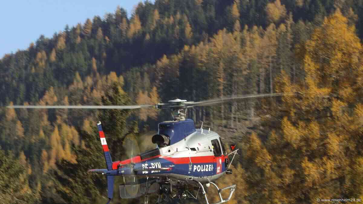 Bergdrama in Tirol: Mann stürzt nach Alm-Feier 100 Meter in den Tod