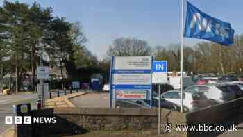 Health worker struck off after kissing colleague