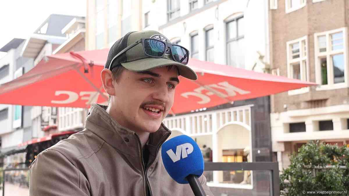 PSV-fans zien oplossing voor 'spitsenvloek': 'Hij raakt nooit geblesseerd'