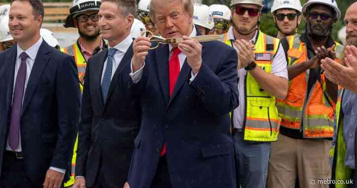 Trump filmed ‘yelling into the void’ after media ban spectacularly backfires