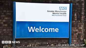 Doctor 'enraged' over NHS transgender ward policy