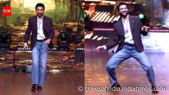 Raghav Juyal wins cheers with energetic dance at ‘The Paradise’ event