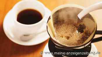 Notlösung für Kaffeeliebhaber: So lässt sich der Filter ganz einfach durch Haushaltspapier ersetzen