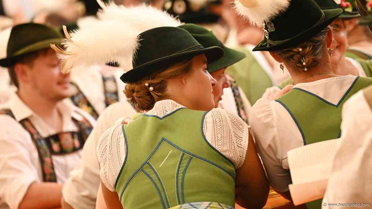 Steuern: Steuerfalle Wiesn – Chef-Runden im Bierzelt können teuer werden