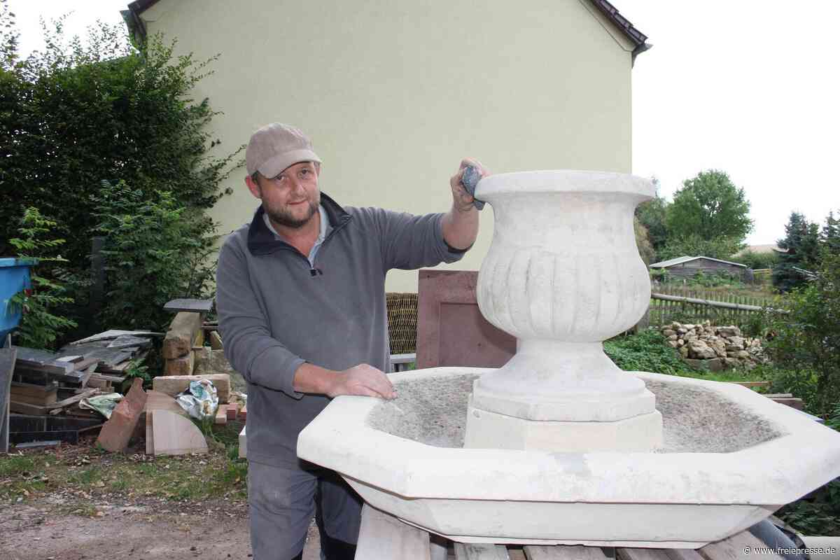 Friedhof Neukirchen/Pleiße: Historischer Schöpfbrunnen wird aufwendig saniert