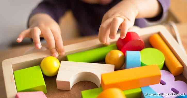 Schiaffi, strattoni e umiliazioni, sospesa educatrice di un asilo nido a Roma. I pm: “Condotta abituale”