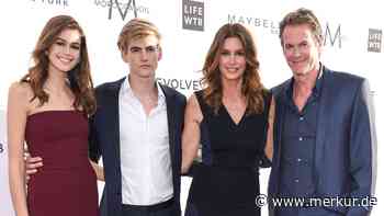 Vor seinem Tod: Berührende Botschaft von Cindy Crawford an Sohn Presley – „Durchs Feuer gegangen“