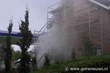 Veel rook bij brand in woning
