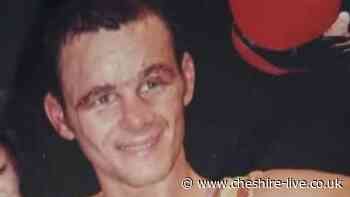 Legendary Ellesmere Port boxer Paul 'Livewire' Lloyd dies aged 57