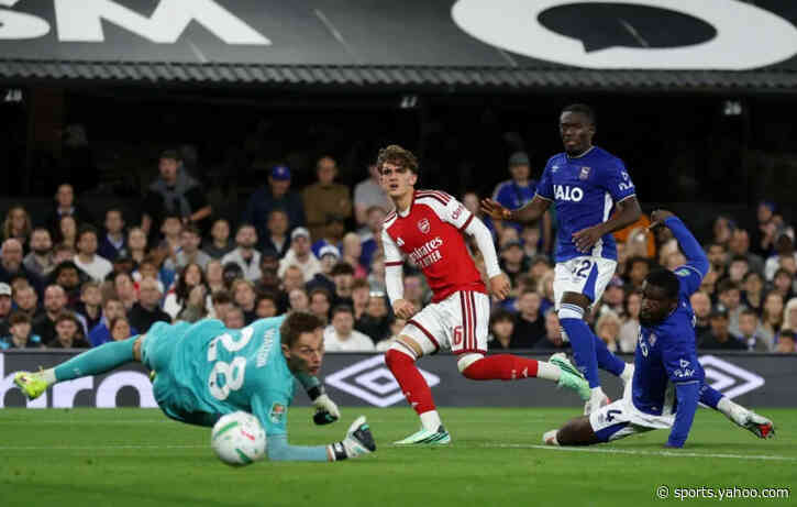 Arsenal’s Dowman in line for England senior training call-up