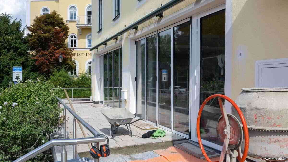 Aus Tegernseer Apotheke wird die „Farmacia": Eröffnung für Oktober geplant