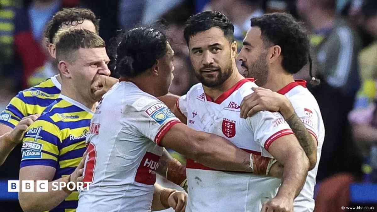 Wakefield's Guler and Hull KR's Hiku banned for punches