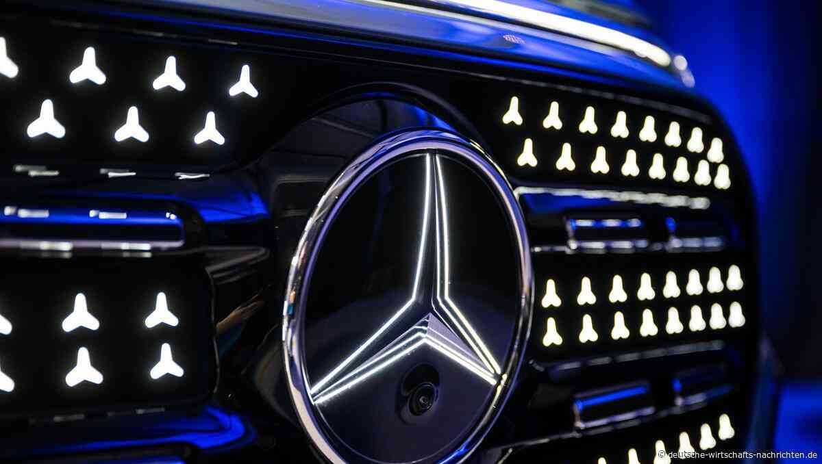 Mercedes-Benz-Aktie: Arbeitszeit in der Diskussion – Konzern setzt deutsche Werke unter Druck