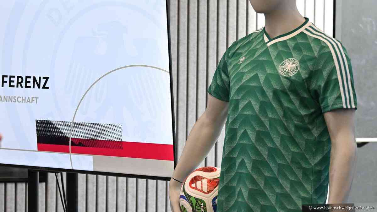 DFB-Team bei Klopp-Debüt im Retro-Trikot – warum es aber angepasst werden muss