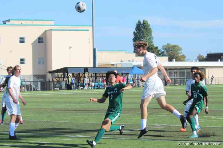 VIU Mariners’ soccer teams make pitch for PacWest postseason in 2026