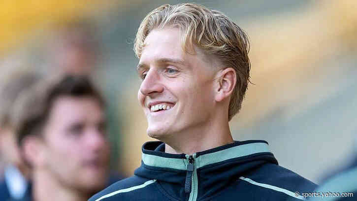 'My degree shows what footballers can achieve'