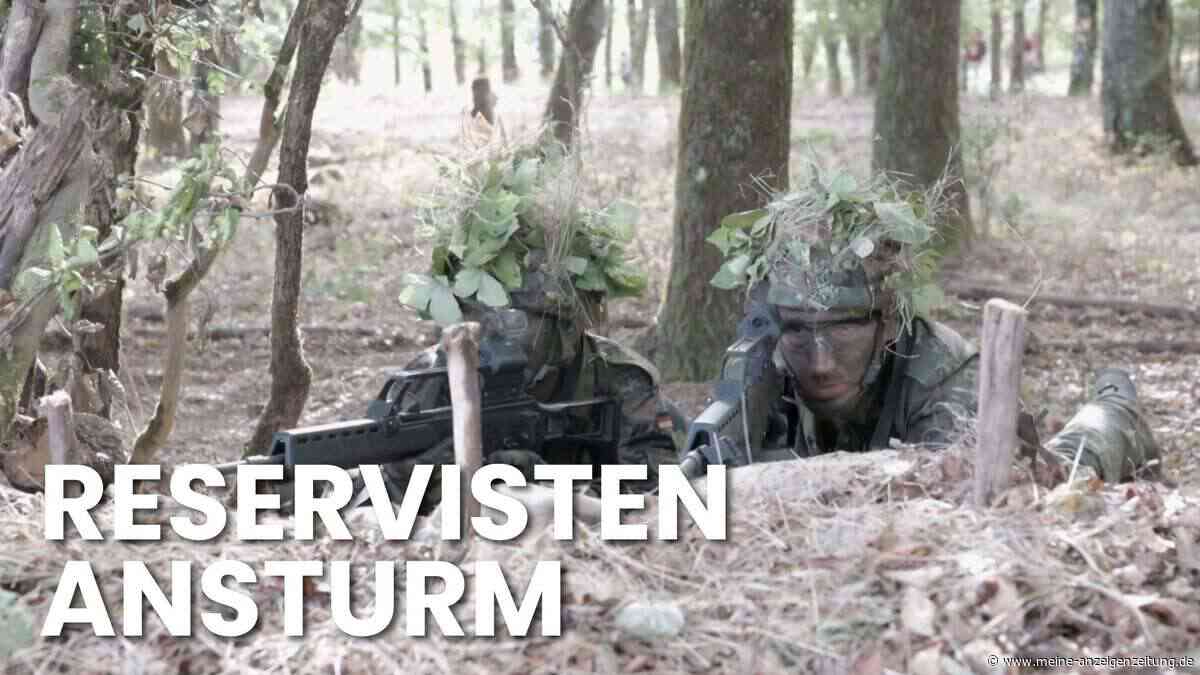 „Ich will meinen Beitrag leisten“: 6.000 Reservisten wollen kämpfen – Video