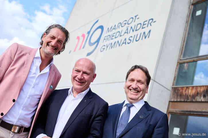 Berliner Schule nach Margot Friedländer benannt