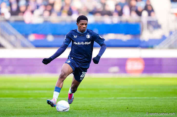 Report: Liverpool already considering move for Dutch defender