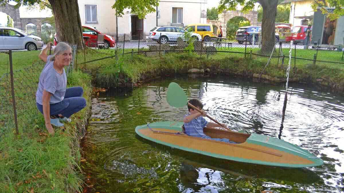 Ateliertage Weilheim: Faltboot auf dem Hofteich und Jazz im Gewölbe