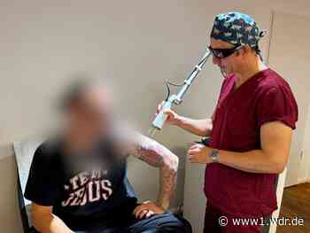Düsseldorfer Arzt lasert Nazi-Tattoos kostenlos weg