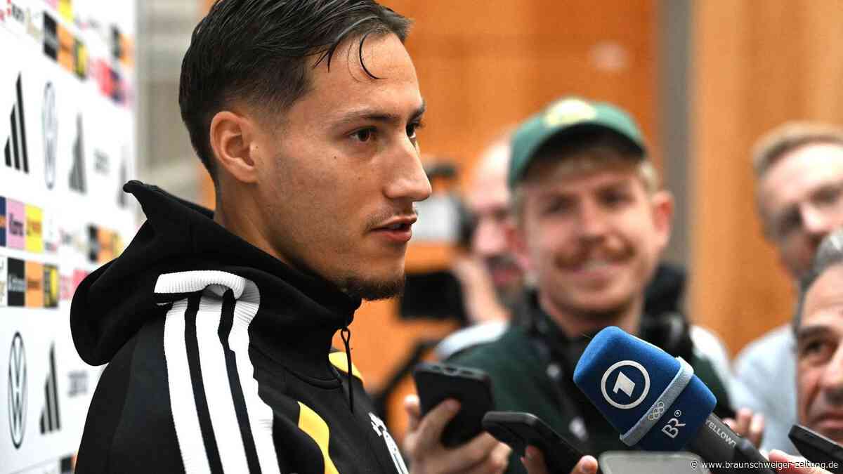 Erst Förderer, jetzt Gratulant: Was BVB-Sportdirektor Book mit DFB-Hoffnung verbindet