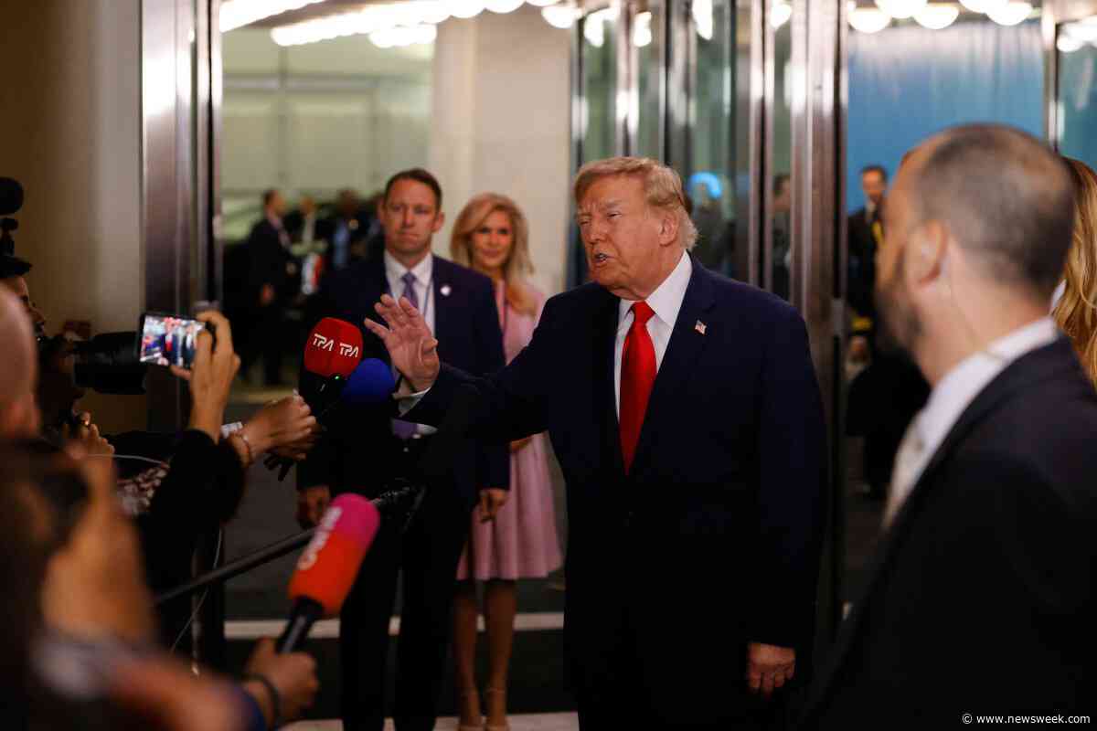 Trump tells CNN reporter ahead of U.N. speech, 'you shouldn't be here' amid media ban