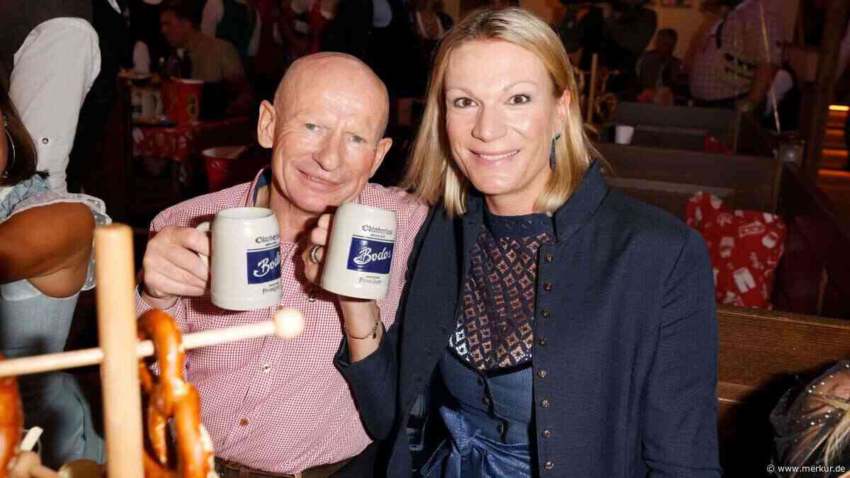 Maria Höfl-Riesch genießt zünftiges „After-Wiesn-Breakfast“
