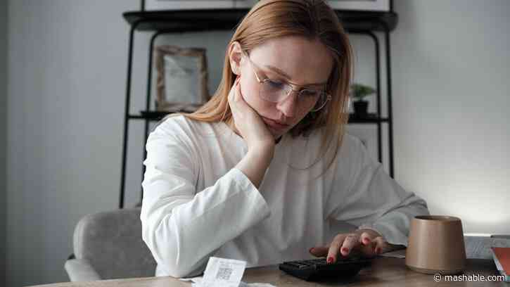 One in 10 young singles stopped dating because its too expensive, report states